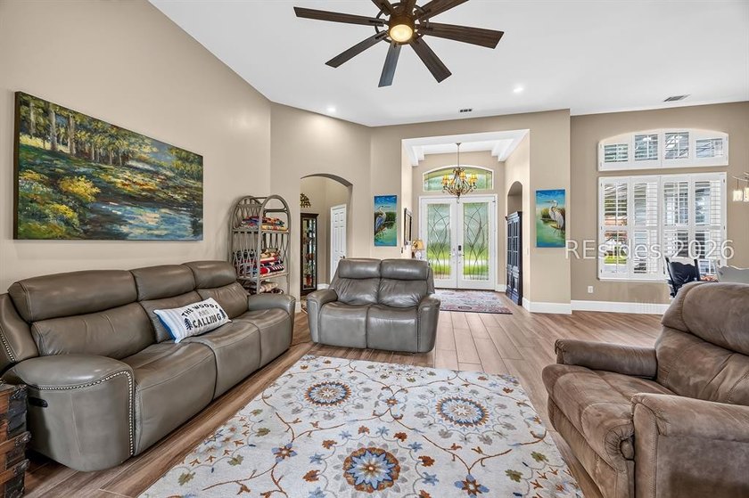 Rare Monroe/Rutledge estate home in very desirable Lake Somerset - photo 6