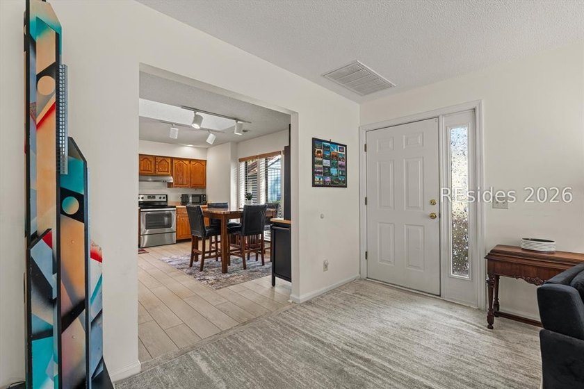 Great Value You Don't Want to Miss! Finding a 3-bedroom, 3-bath - photo 2