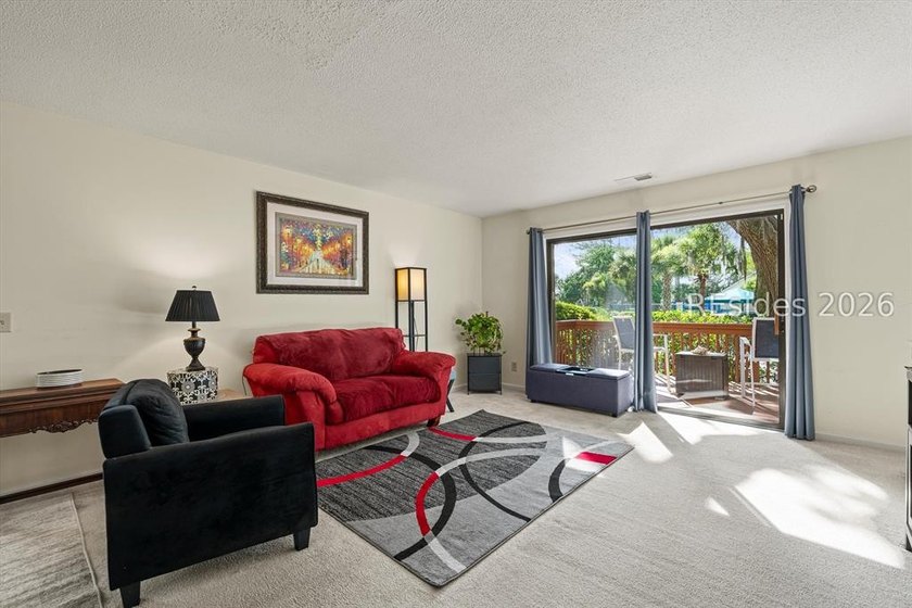 Great Value You Don't Want to Miss! Finding a 3-bedroom, 3-bath - photo 4