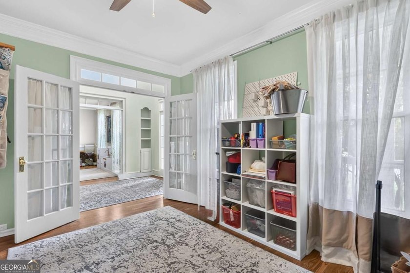 This Well-Maintained 4 Bedroom, 2.5 Bathroom Home with a - photo 5