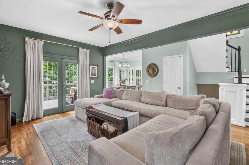 This Well-Maintained 4 Bedroom, 2.5 Bathroom Home with a - photo 9