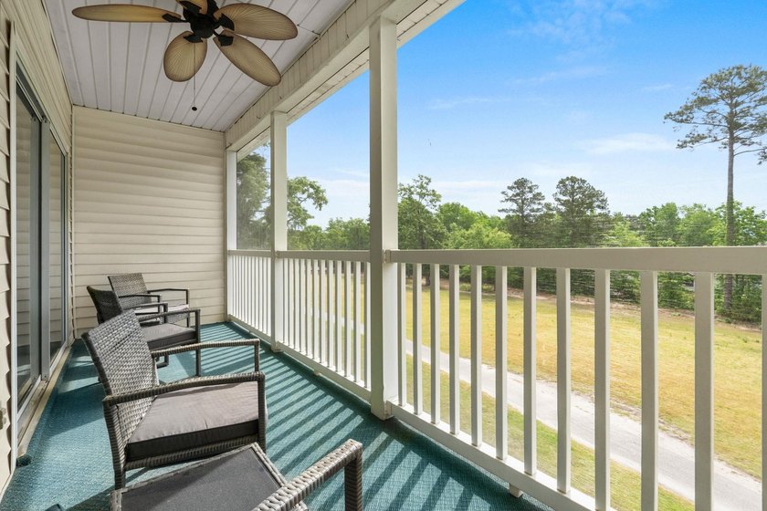 Welcome to your perfect coastal retreat! This beautifully - photo 5
