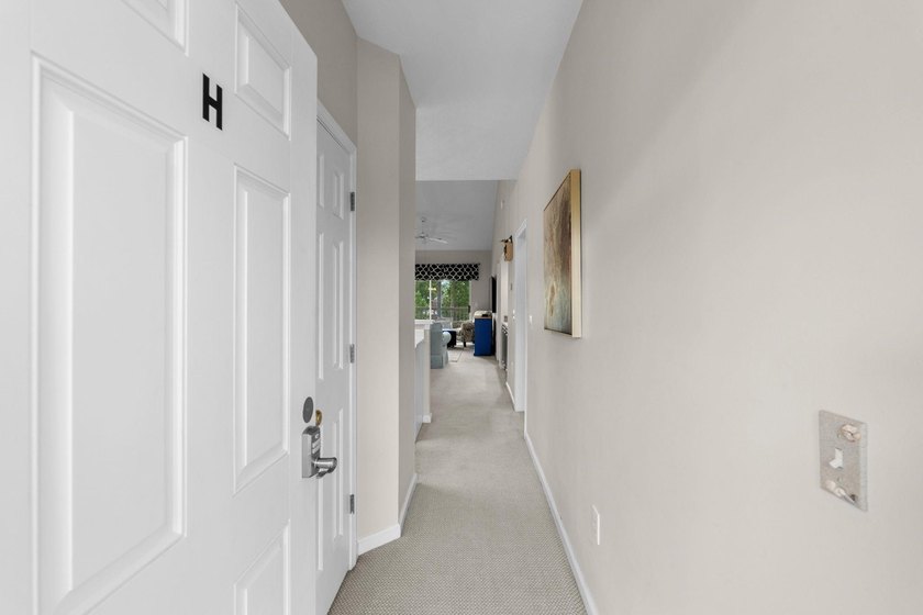 Welcome to your perfect coastal retreat! This beautifully - photo 6