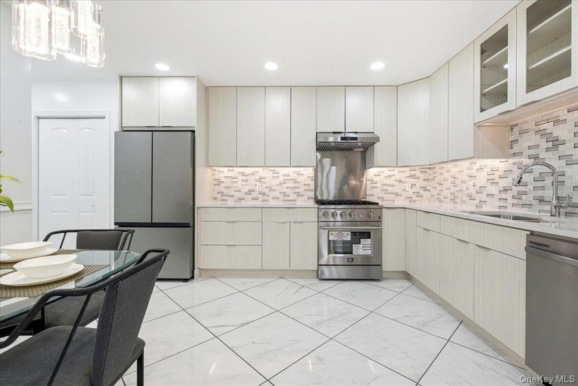 Sponsor Unit - No Board Approval Required! Luxury New - photo 8