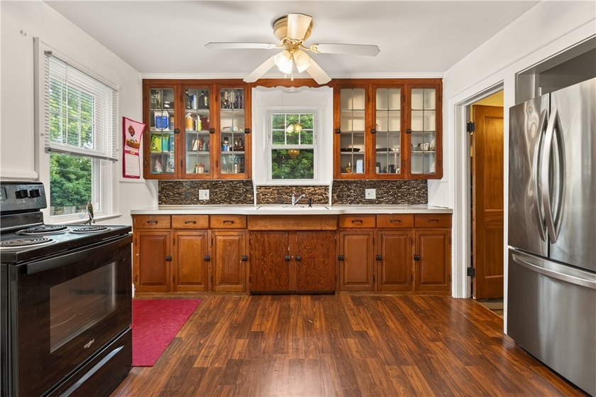 Welcome to 150 Merrick Street, filled with charm, years of - photo 15