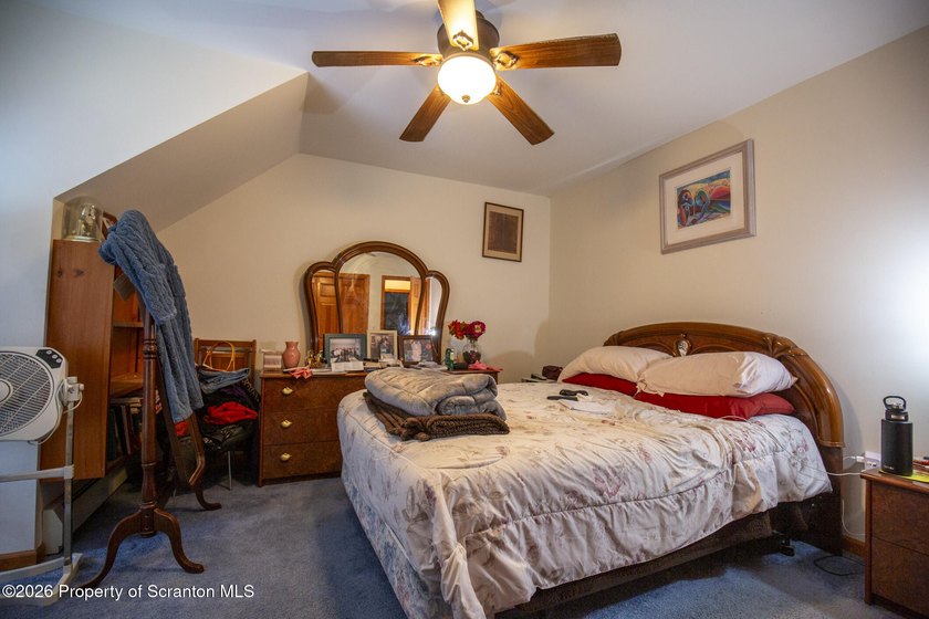 Welcome to Sierra Court in the desirable Hidden Lake Estates in - photo 45