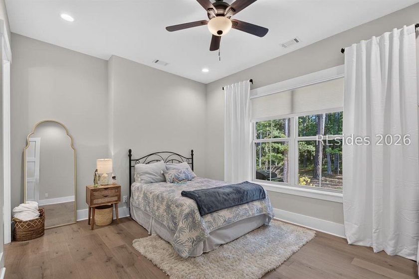 Custom-built Lowcountry living in the sought-after Riverbend - photo 10