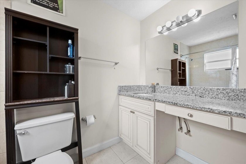 Welcome to this beautifully updated 3-bedroom, 2-bath, 2-car - photo 15