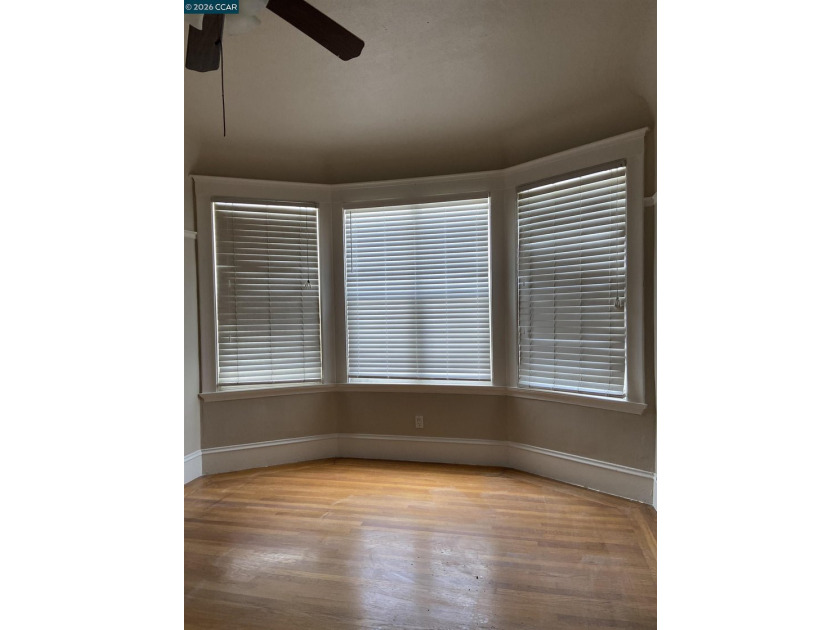 Stunning Victorian. Nob Hill Location. Many original details of - photo 15