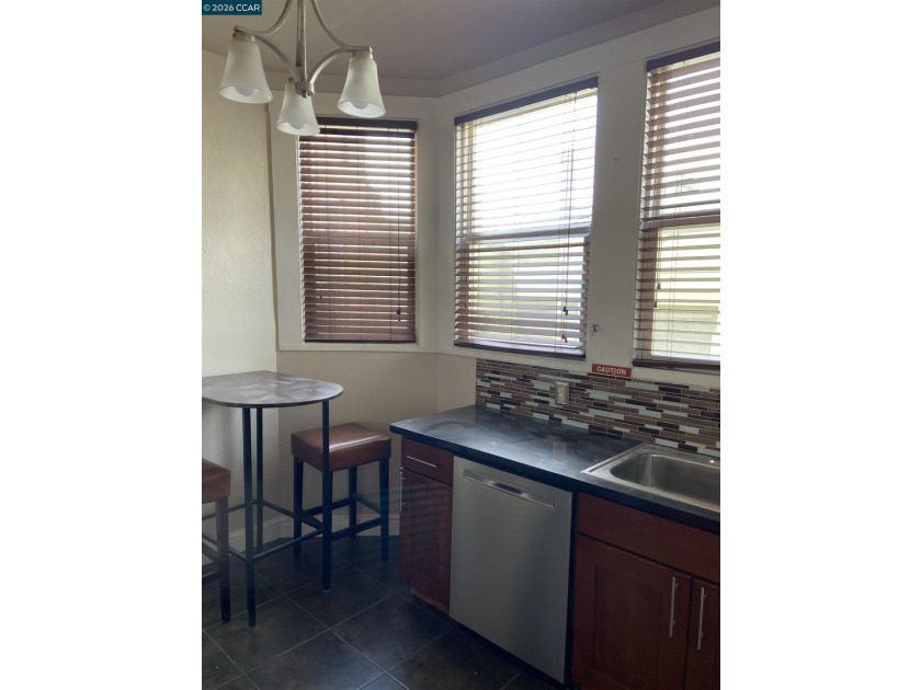 Stunning Victorian. Nob Hill Location. Many original details of - photo 35