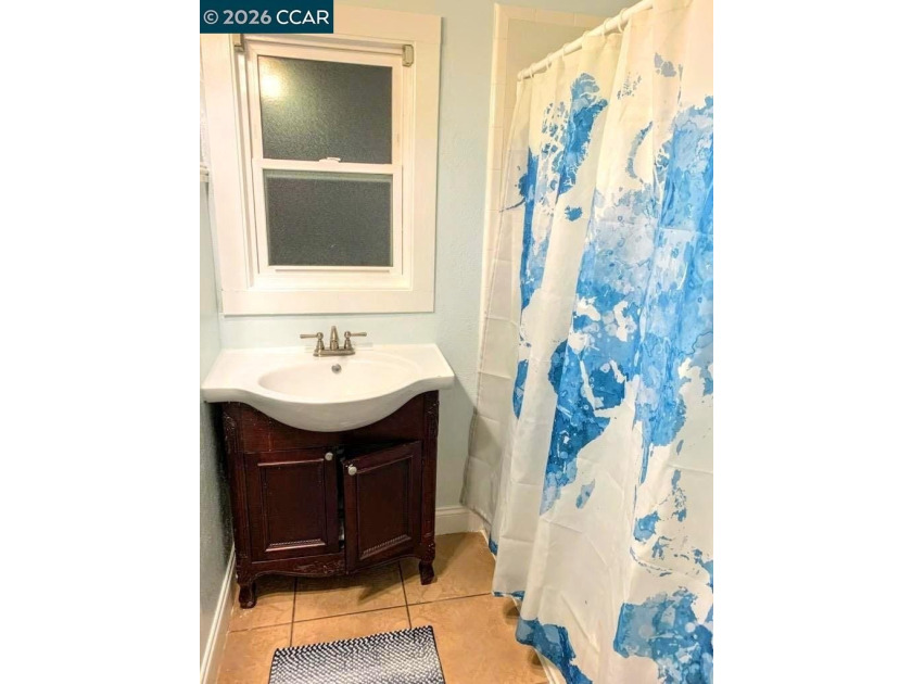 Stunning Victorian. Nob Hill Location. Many original details of - photo 42