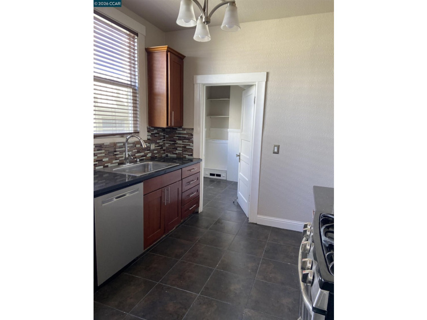 Stunning Victorian. Nob Hill Location. Many original details of - photo 45