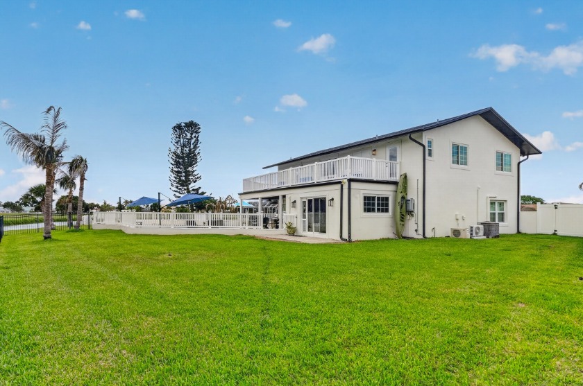 Florida Space Coast Barrier Island Golf Course Home
Sun, Surf, S - photo 11