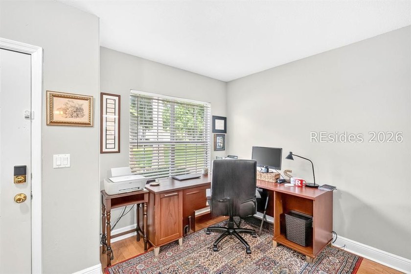 Enjoy carefree living in this beautifully updated first-floor - photo 9