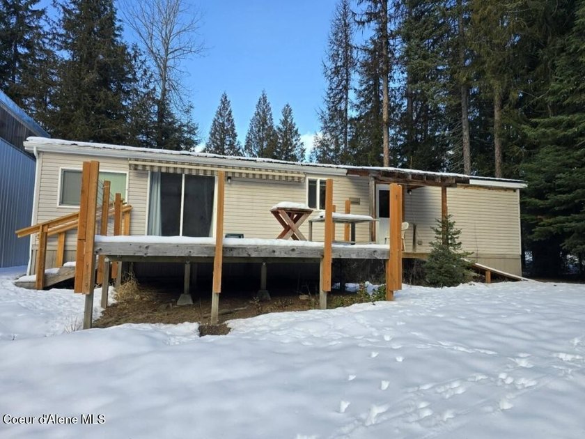 Prime location! About five minutes to Priest Lake with your own - photo 11
