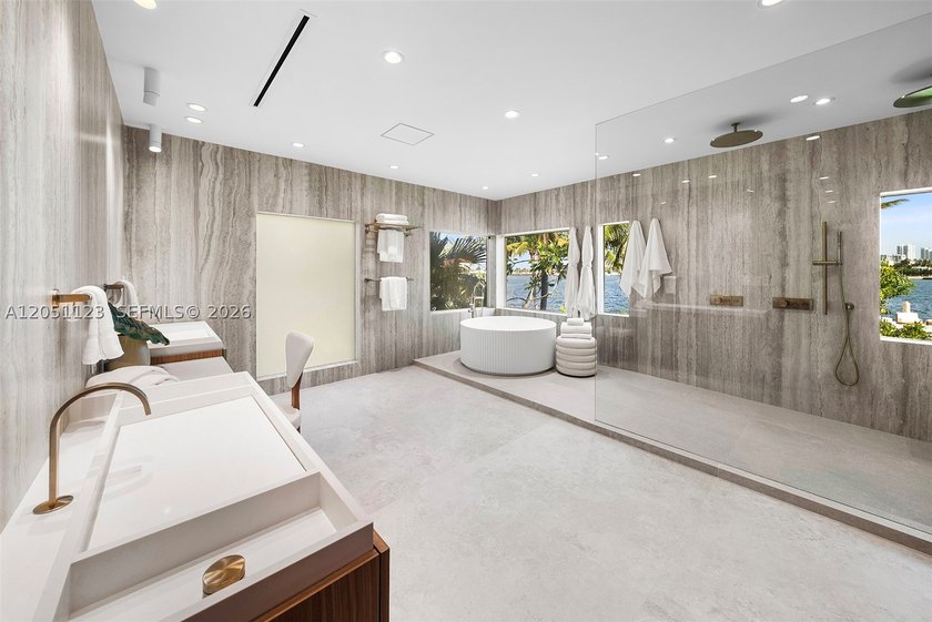 Spectacularly remodeled, unique corner estate situated on nearly - photo 11