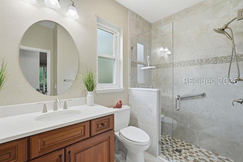 Searching for a Sun City Hilton Head home with room to entertain - photo 30