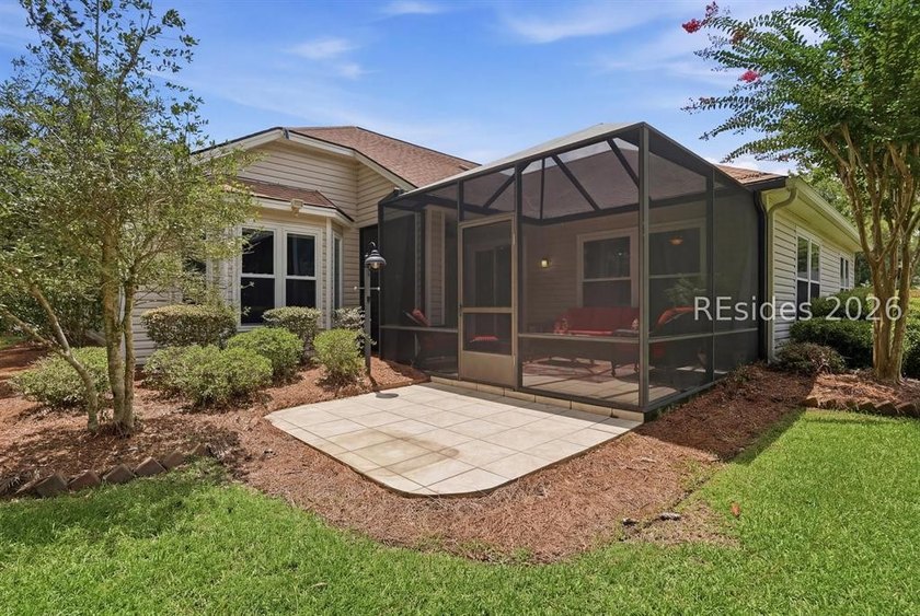 Searching for a Sun City Hilton Head home with room to entertain - photo 34