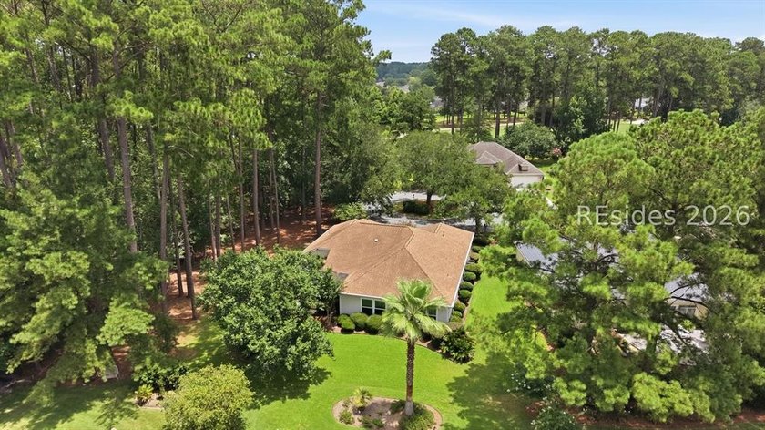 Searching for a Sun City Hilton Head home with room to entertain - photo 41