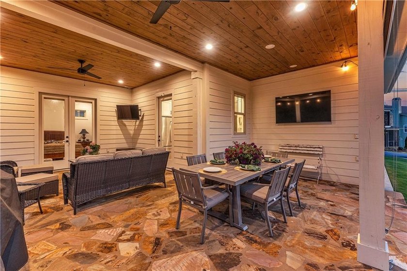 82 Hideaway Loop! | Carport + Additional Parking Spaces | 2 - photo 14