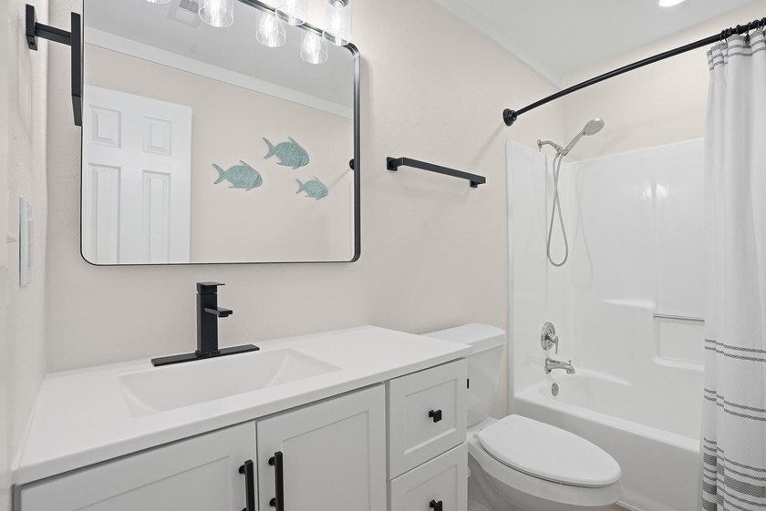 Discover the perfect blend of comfort, style, and income - photo 20