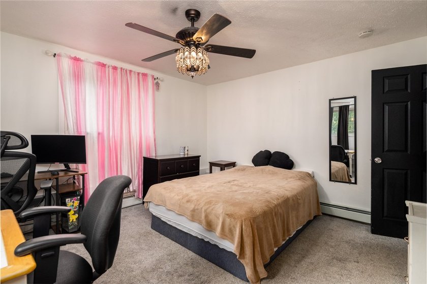 If you're searching for a home that's cute as a button, move-in - photo 25