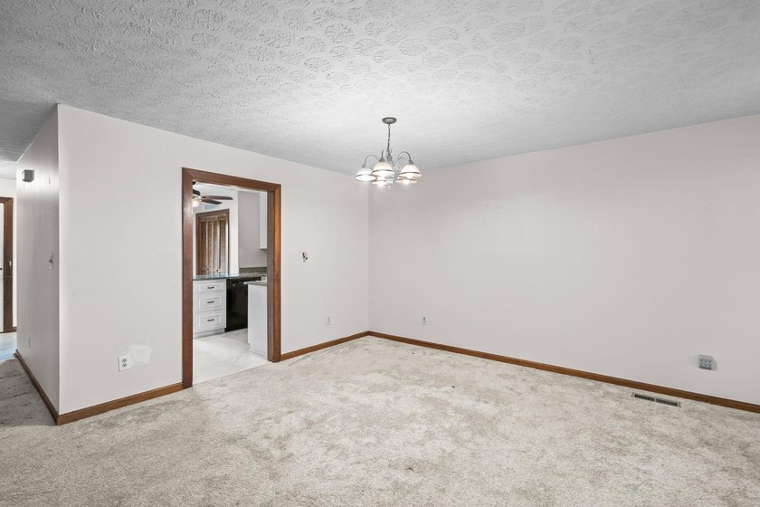 Unit 301 at Spinnaker's Reach is a spacious top-floor condo - photo 9