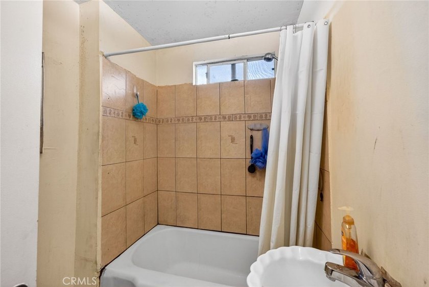 Exceptional opportunity to own the lowest-priced income property - photo 9
