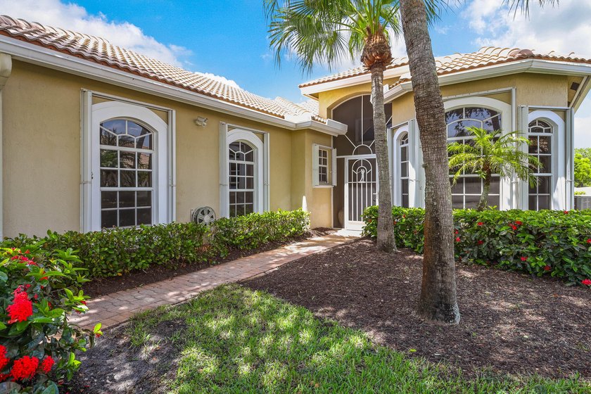 Welcome to this stunning single-story residence in Oakmont at - photo 36