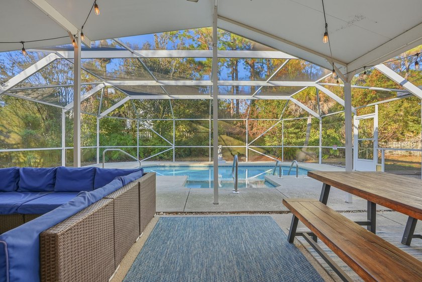 Discover the perfect blend of comfort, style, and income - photo 42