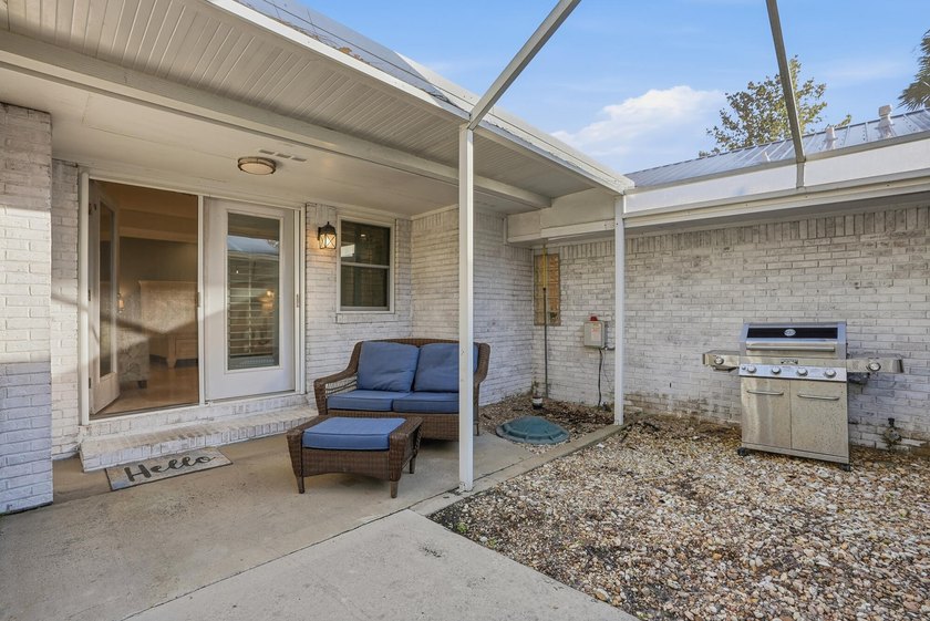Discover the perfect blend of comfort, style, and income - photo 47