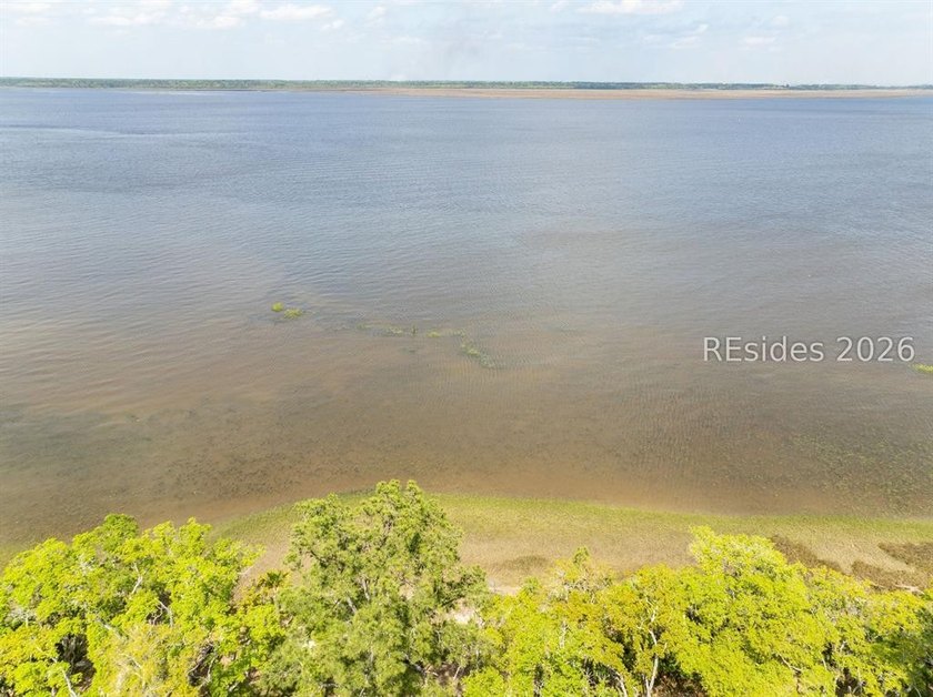 Discover an exceptional waterfront homesite on the Coosaw River - photo 7