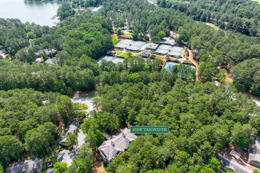 Experience luxury lake living in one of Reynolds Lake Oconee's - photo 28