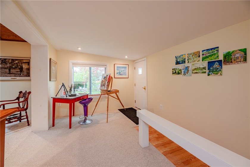 Welcome to 51 Fawn St., a thoughtfully maintained ranch tucked - photo 20