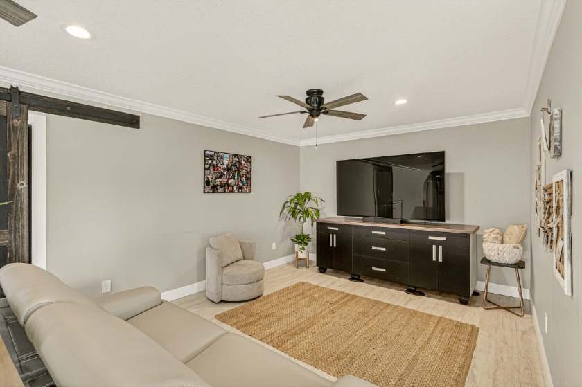 Florida Space Coast Barrier Island Golf Course Home
Sun, Surf, S - photo 26