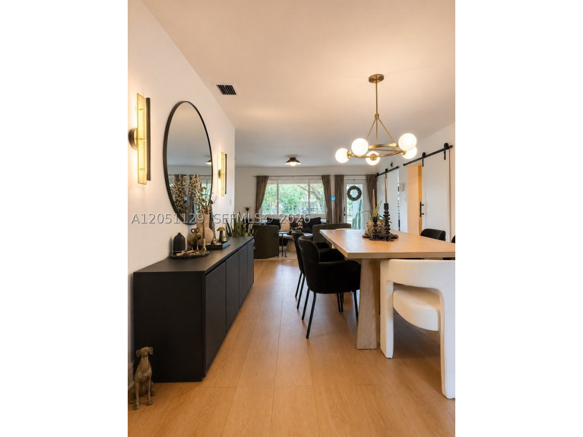 Completely remodeled with a designer's eye, this beautiful home - photo 14
