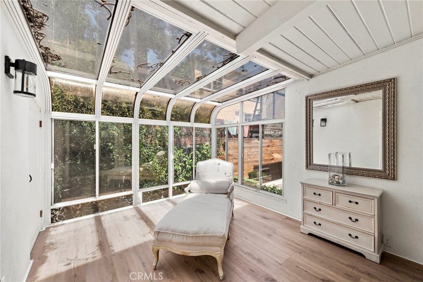 Discover this spectacular, fully furnished, air-conditioned home - photo 15