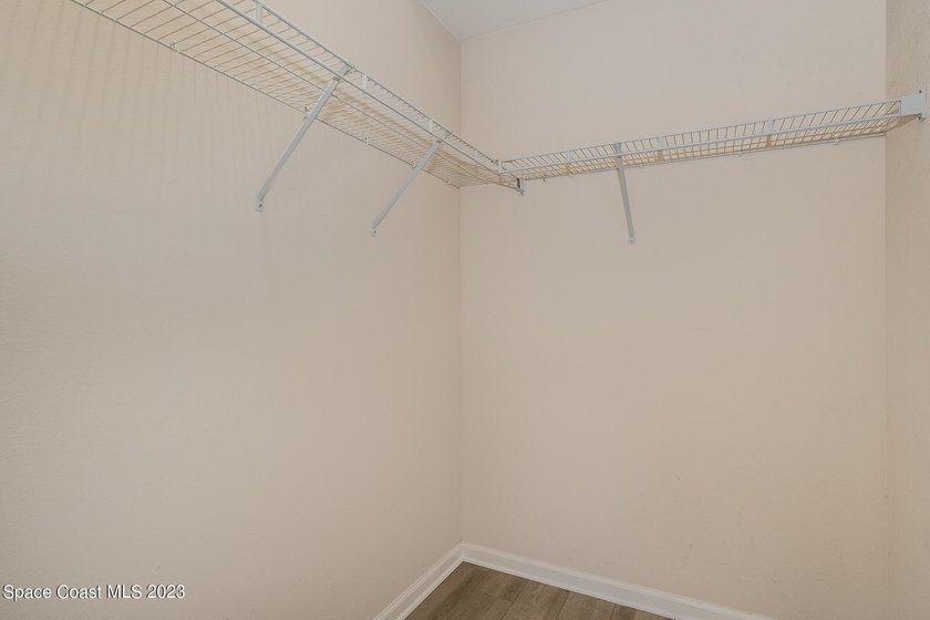 Enjoy a carefree lifestyle in this charming 2-bedroom, 2-bath - photo 15