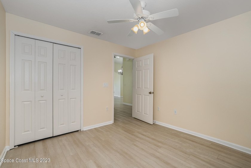 Enjoy a carefree lifestyle in this charming 2-bedroom, 2-bath - photo 18