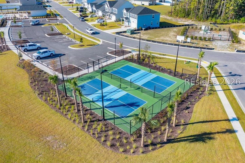 **Stunning New Construction - Finlay Model in The Lakes at New - photo 8