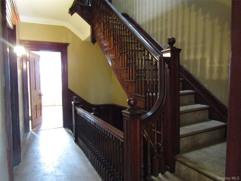 Charming 19th Century Historic Mansion landmarked in the - photo 13
