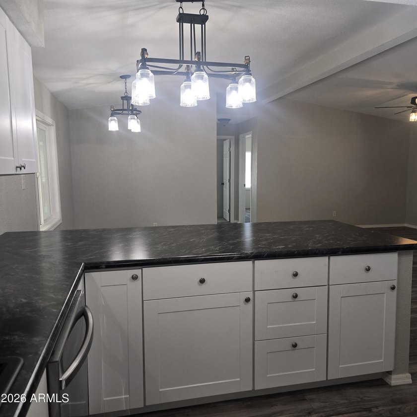 ON LEASED LAND: This home is absolutely gorgeous!! It has been - photo 17