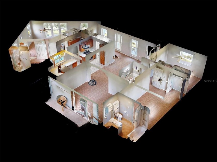 Beautiful updated and painted home in central Port Charlotte - photo 6