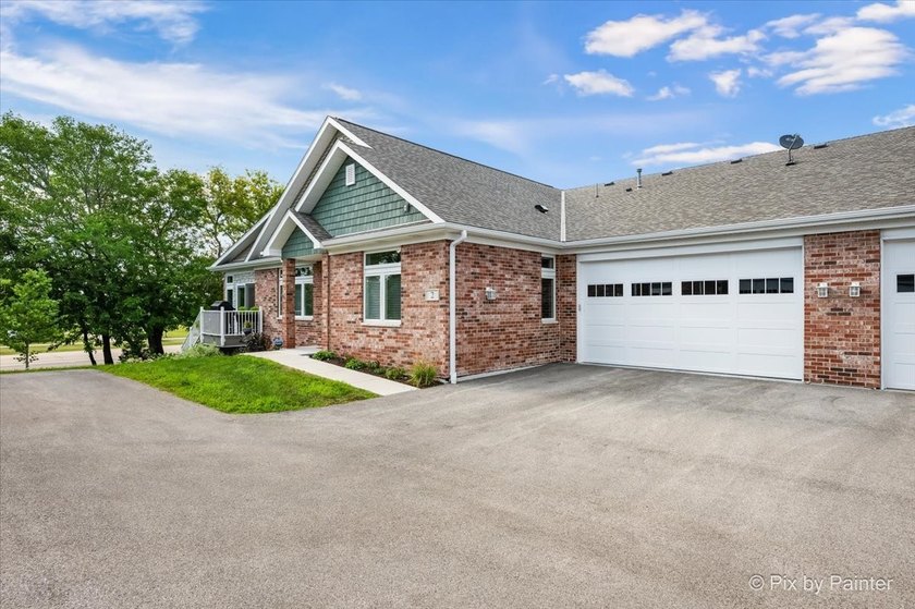 Welcome to Old Mill Park, an exceptional 55+ community where - photo 4