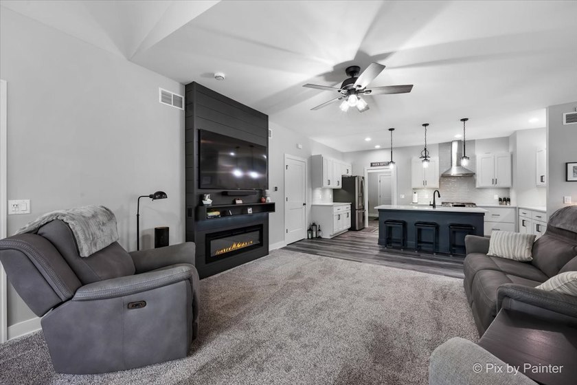 Welcome to Old Mill Park, an exceptional 55+ community where - photo 10