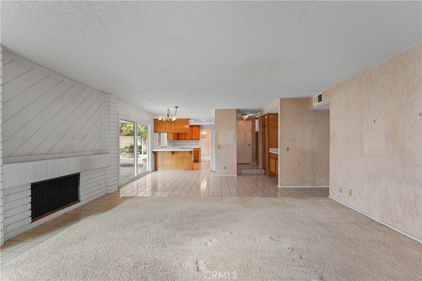 15921 Las Palmeras - photo 24