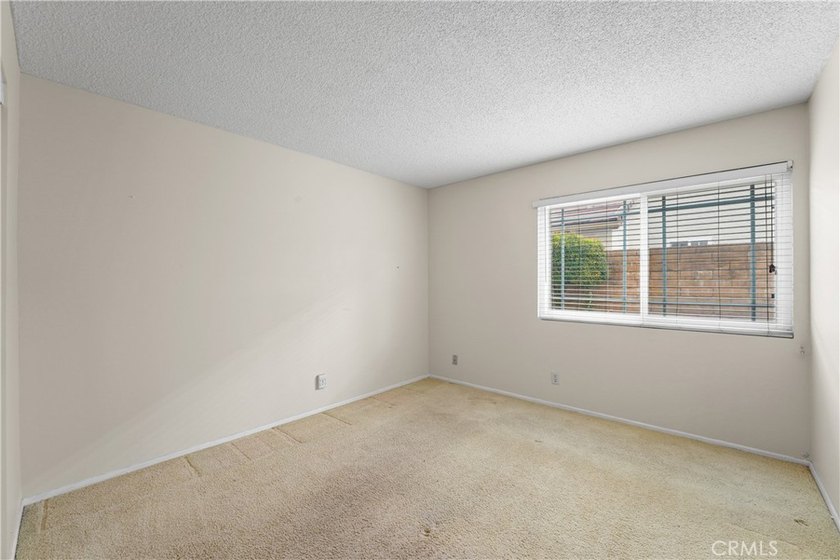 15921 Las Palmeras - photo 26