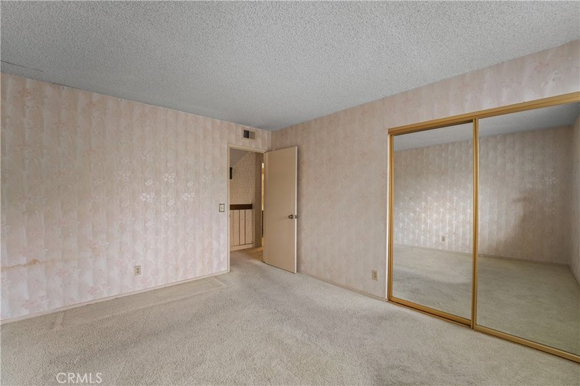 15921 Las Palmeras - photo 32