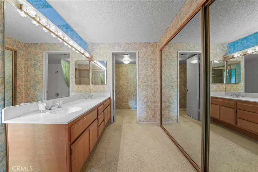 15921 Las Palmeras - photo 41