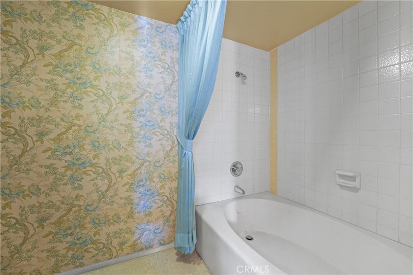 15921 Las Palmeras - photo 44